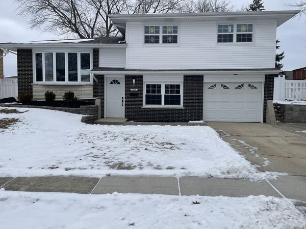 7454 160th Street , Tinley Park, IL 60477