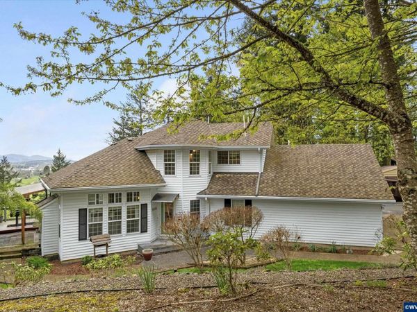 1290 Linnwood Dr NE, Albany, OR 97322