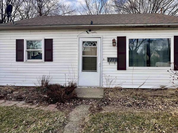 732 Marine Avenue, Elkhart, IN 46516