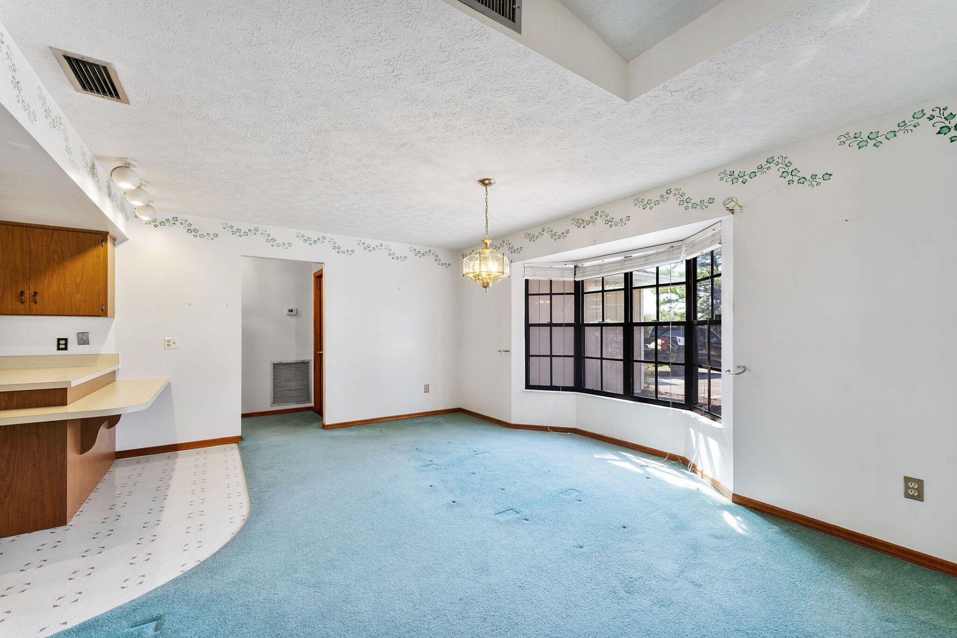 102 SE Crosspoint Drive, Port Saint Lucie, FL 34983 Photo