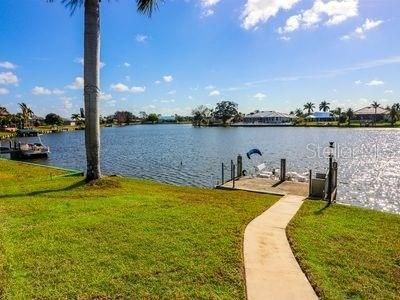 11779 SW Dallas Drive S, Lake Suzy, FL 34269 Photo