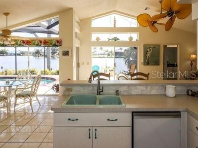 11779 SW Dallas Drive S, Lake Suzy, FL 34269 Photo