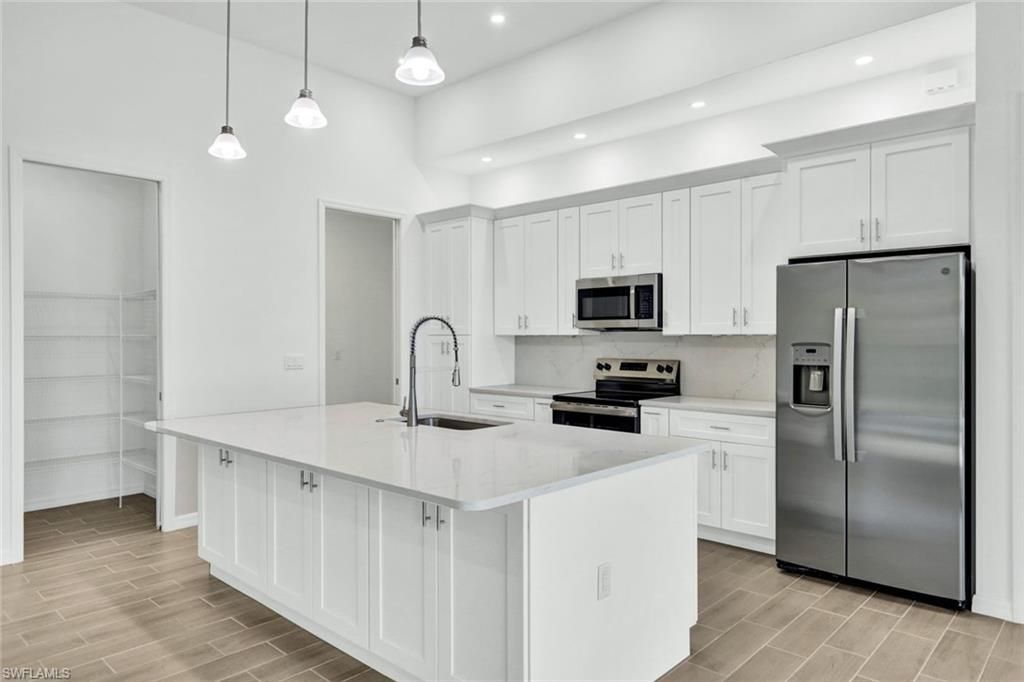 5011 Pelican Blvd , Cape Coral, FL 33914 Photo