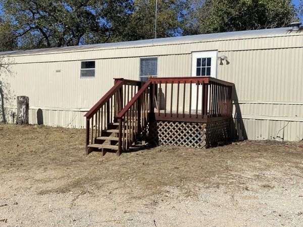 408 Oak Hollow, La Vernia, TX 78121