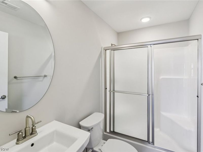 1446 E 14th Street, Cleveland, OH 44114 Photo 21