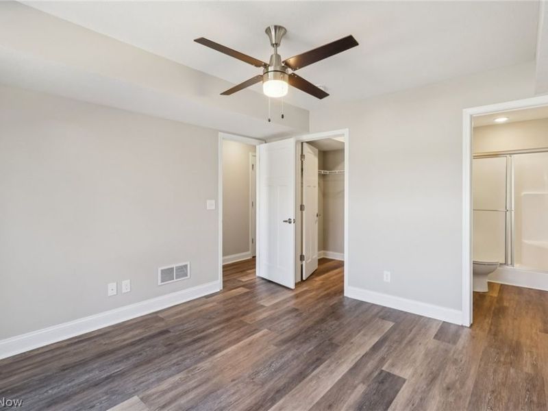 1446 E 14th Street, Cleveland, OH 44114 Photo 21