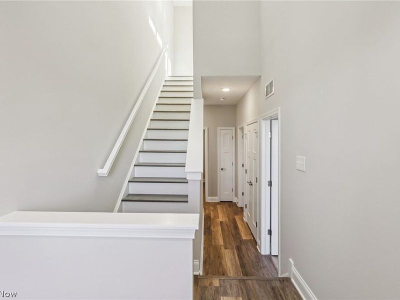 1446 E 14th Street, Cleveland, OH 44114 Photo 38