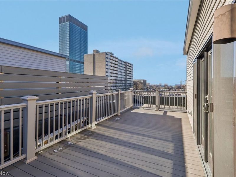 1446 E 14th Street, Cleveland, OH 44114 Photo 41