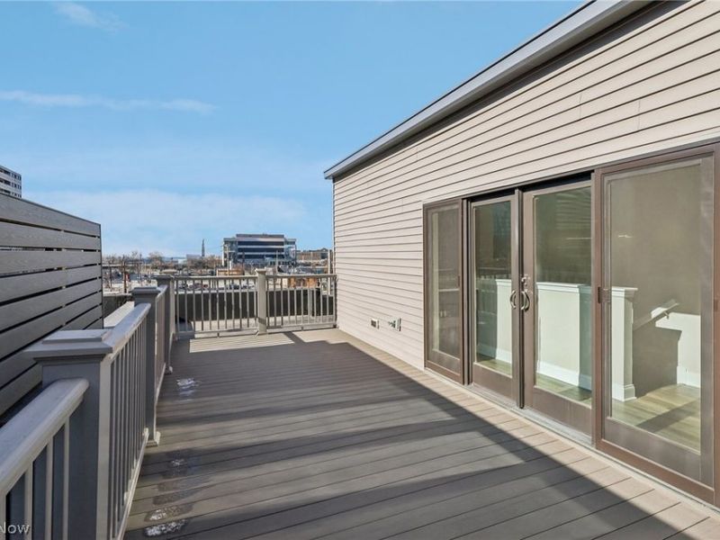 1446 E 14th Street, Cleveland, OH 44114 Photo 5