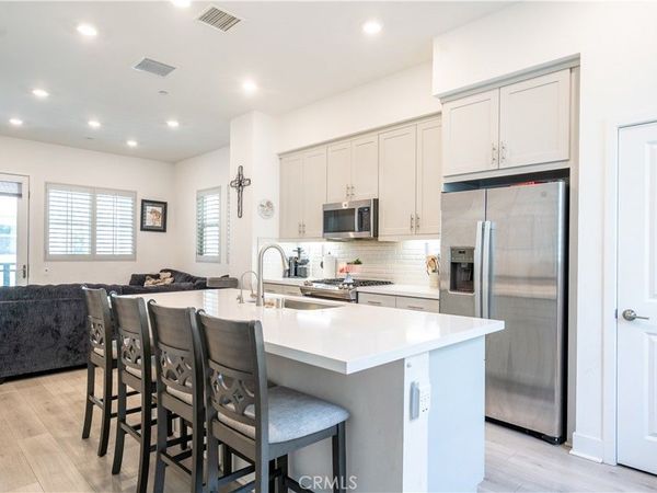 1674 W Enterprise, San Pedro, CA 90732