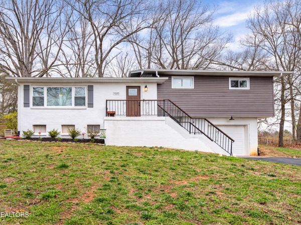 9650 Ford Rd, Lenoir City, TN 37772