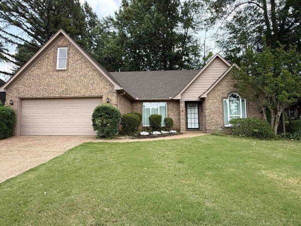 4600 SHADOW FIELD LN, Bartlett, TN 38002