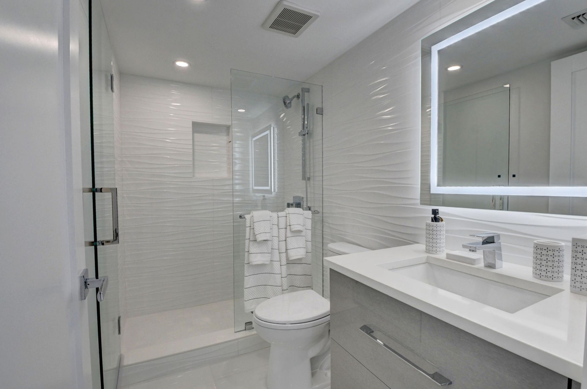 7847 Lakeside Boulevard, Unit 1063, Boca Raton, FL 33434 Photo