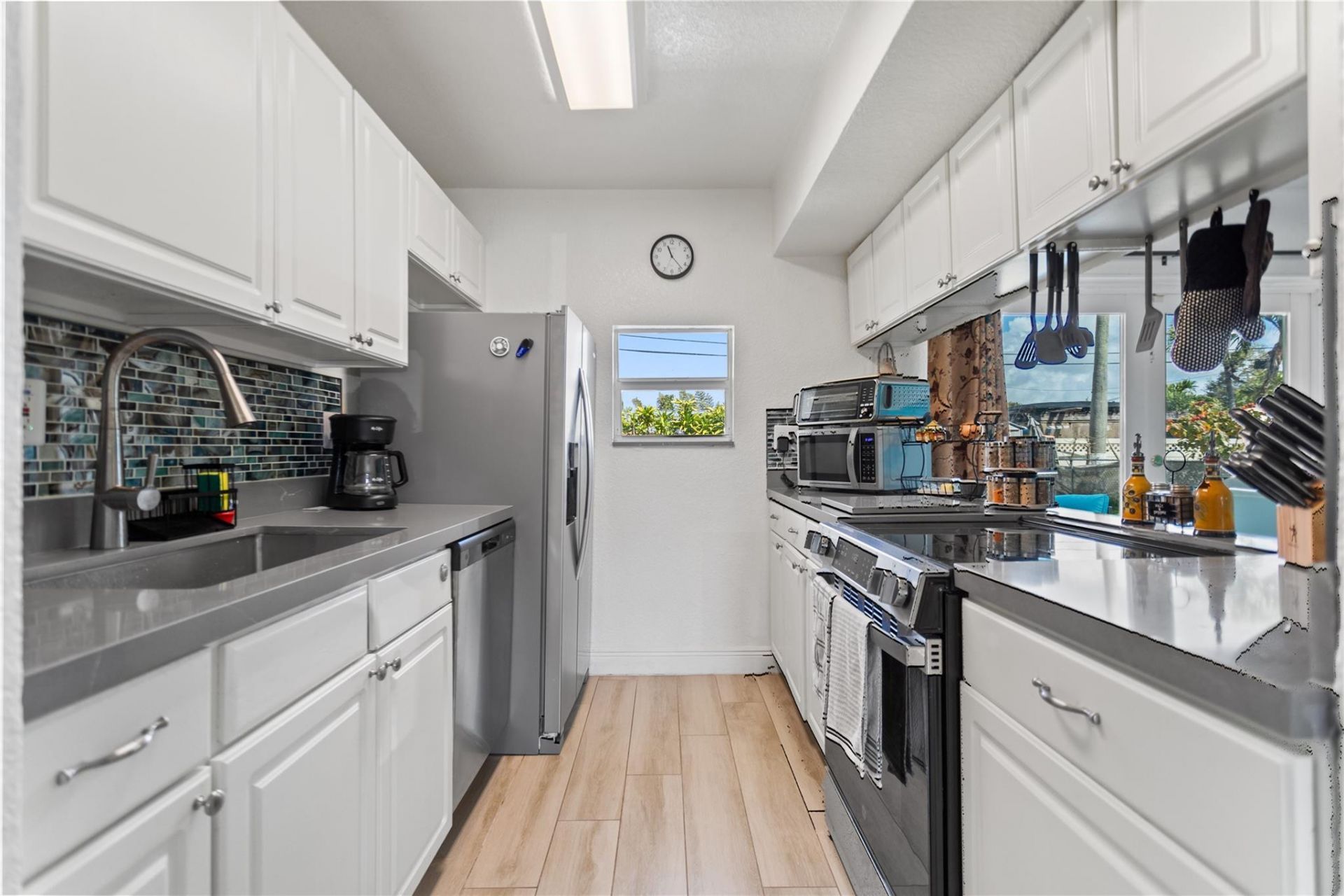 6881 Douglas Street, Hollywood, FL 33024 Photo