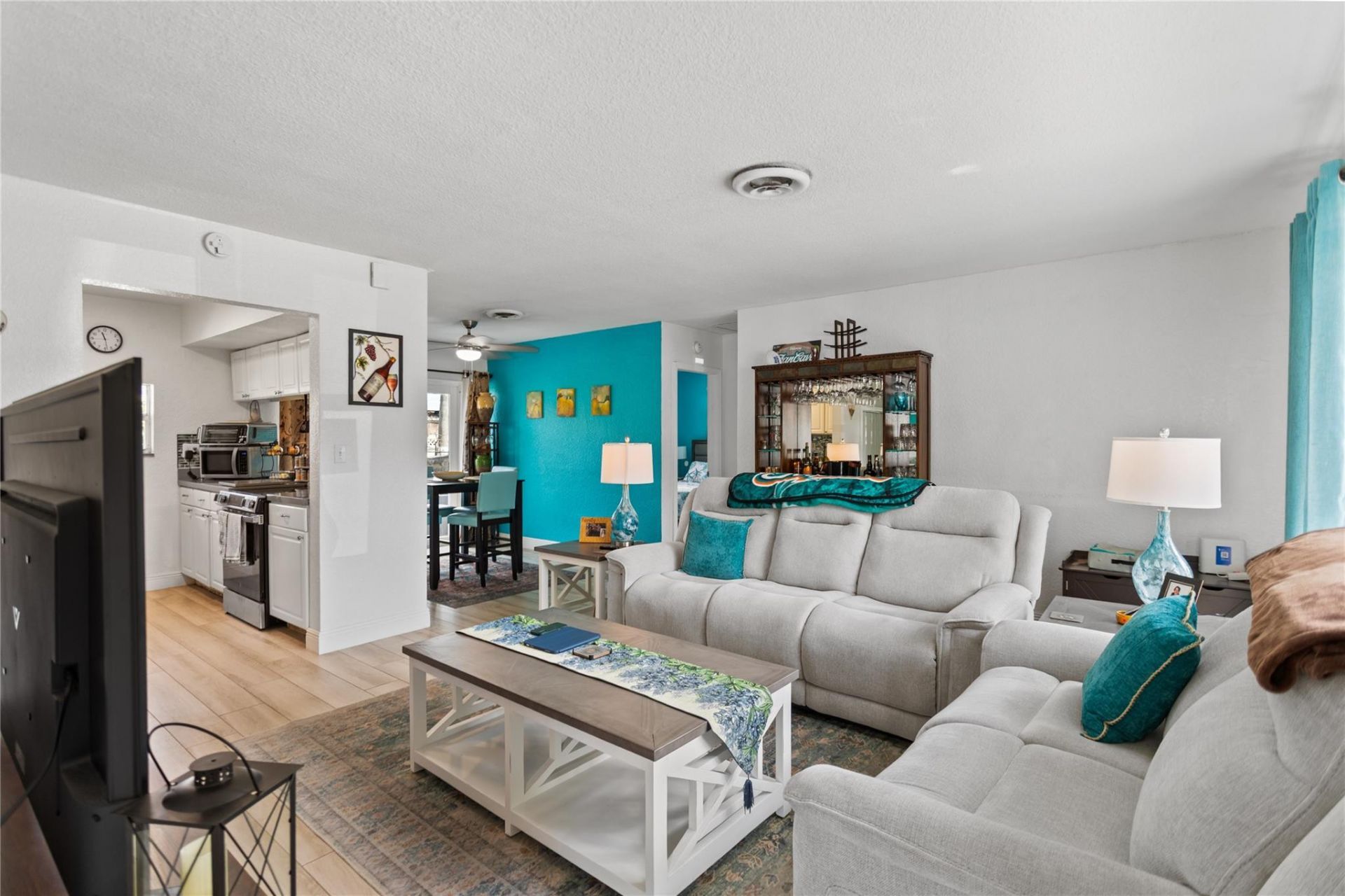 6881 Douglas Street, Hollywood, FL 33024 Photo