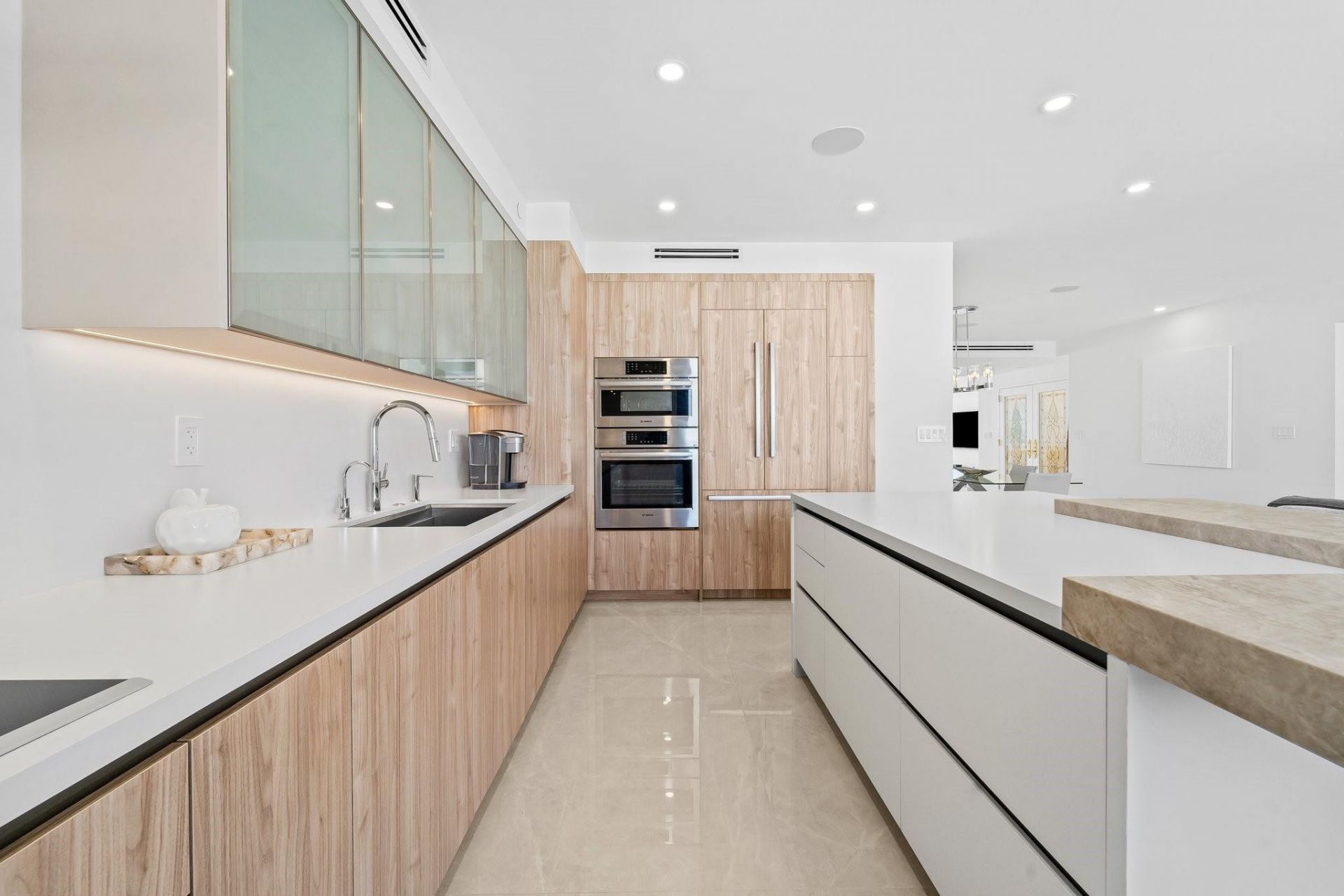 3100 N Ocean Boulevard, Unit 2007, Fort Lauderdale, FL 33308 Photo