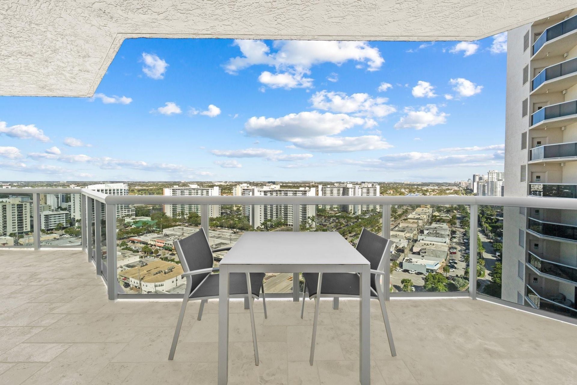 3100 N Ocean Boulevard, Unit 2007, Fort Lauderdale, FL 33308 Photo