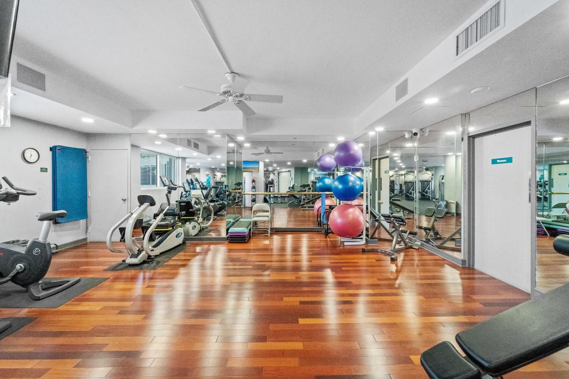 3100 N Ocean Boulevard, Unit 2007, Fort Lauderdale, FL 33308 Photo