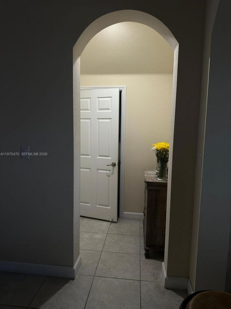 17135 SW 96 St, Miami, FL 33196 Photo