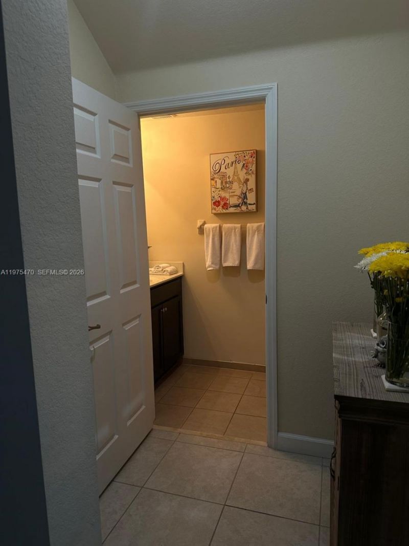 17135 SW 96 St, Miami, FL 33196 Photo