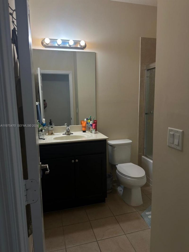17135 SW 96 St, Miami, FL 33196 Photo