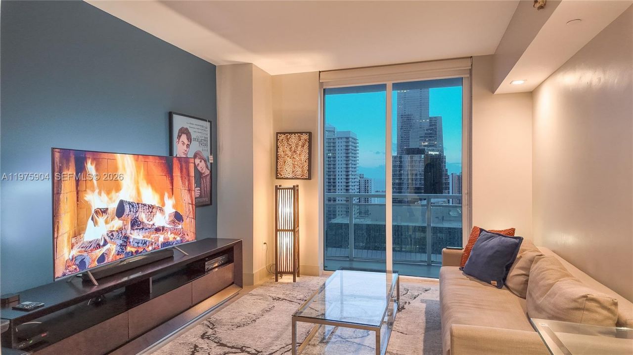 951 Brickell Ave, Unit 2910, Miami, FL 33131 Photo