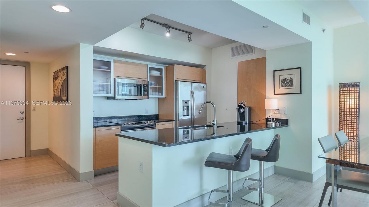951 Brickell Ave, Unit 2910, Miami, FL 33131 Photo