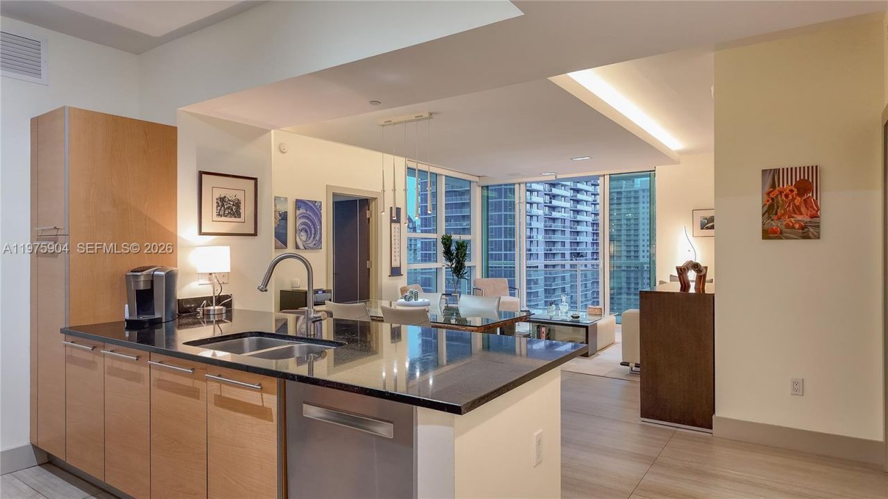 951 Brickell Ave, Unit 2910, Miami, FL 33131 Photo