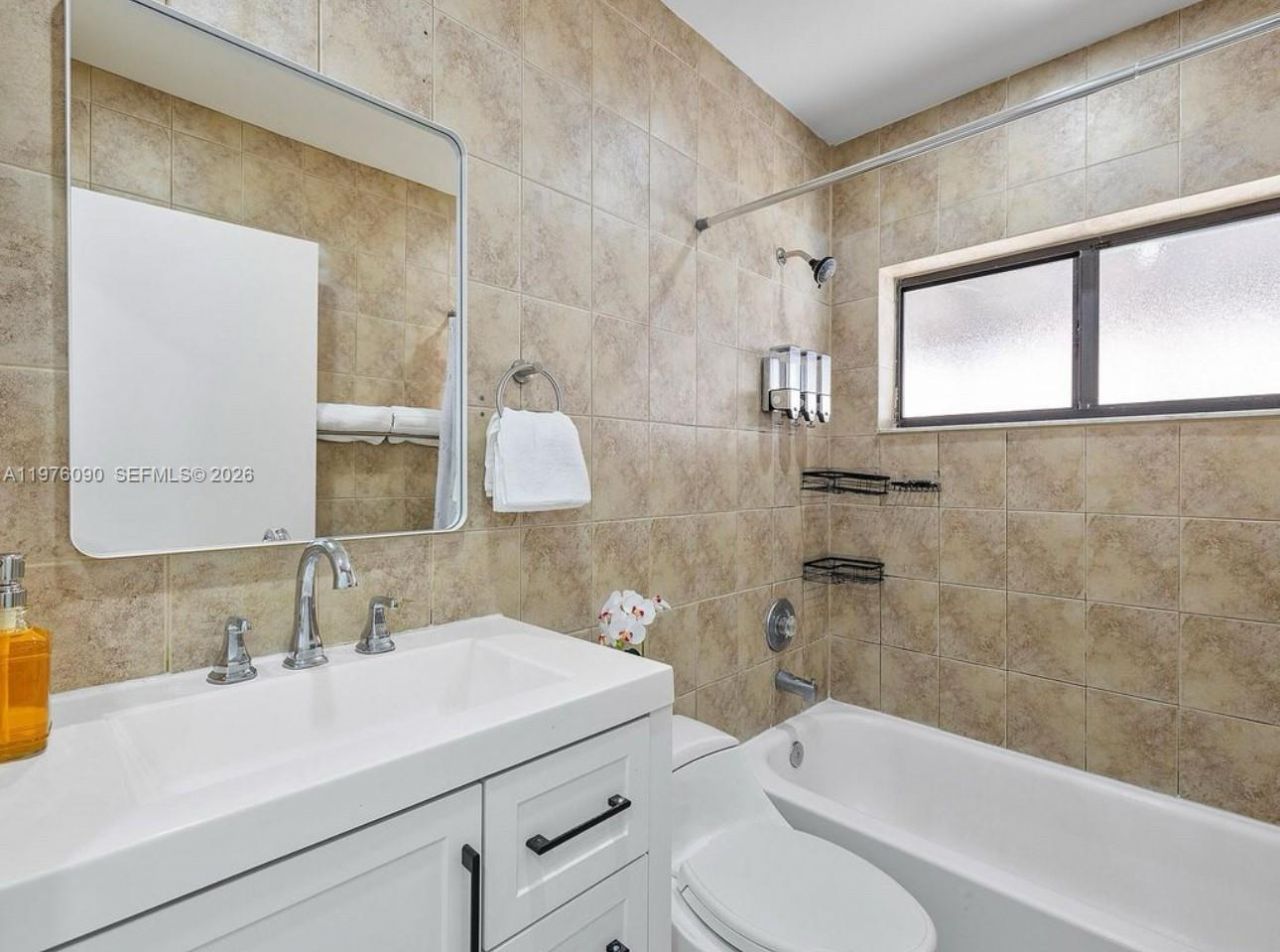 14855 SW 174th St , Miami, FL 33187 Photo