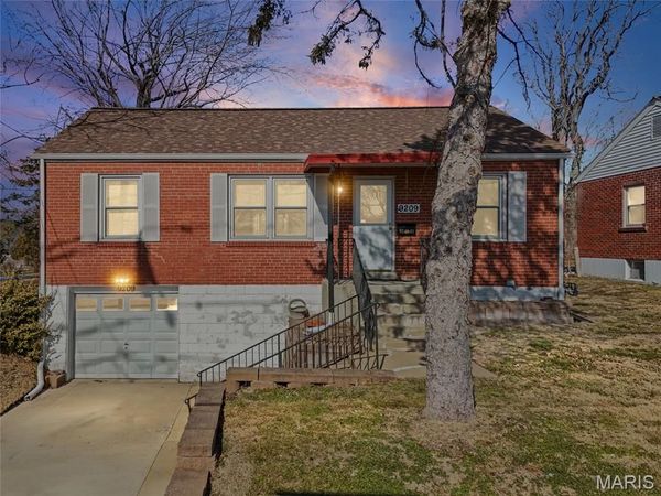 9209 Reavis Barracks Road , Unincorporated, MO 63123