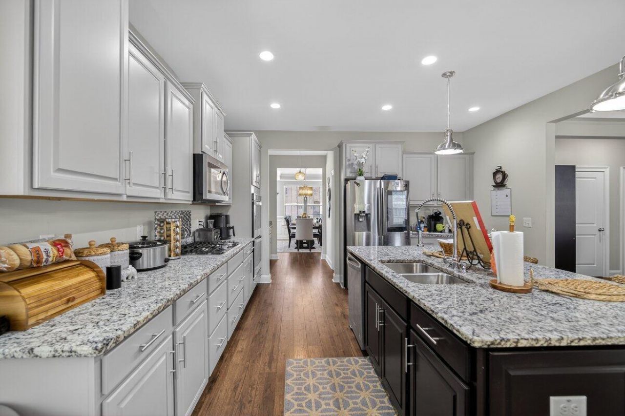 605 S Pointe Boulevard Photo 14