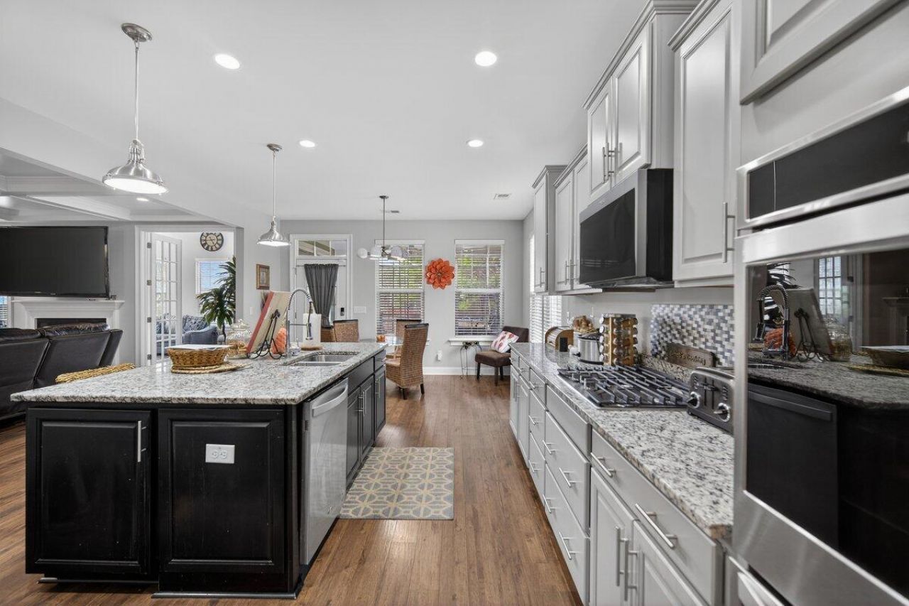 605 S Pointe Boulevard Photo 15