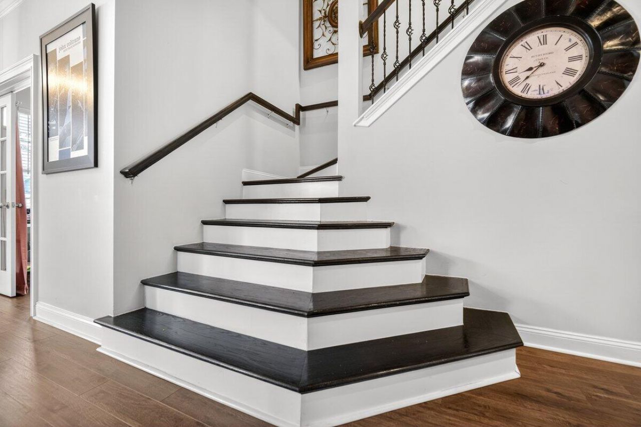 605 S Pointe Boulevard Photo 24