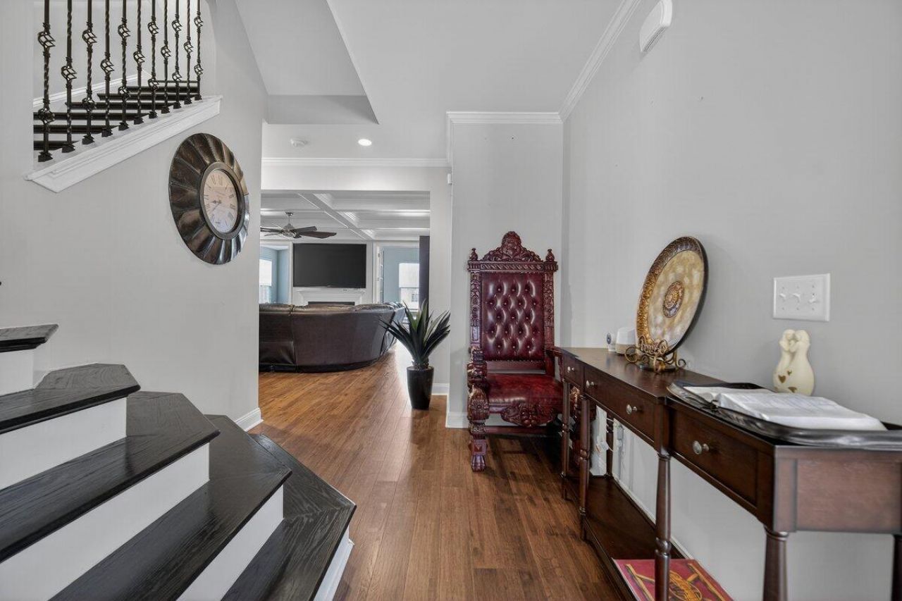 605 S Pointe Boulevard Photo 8