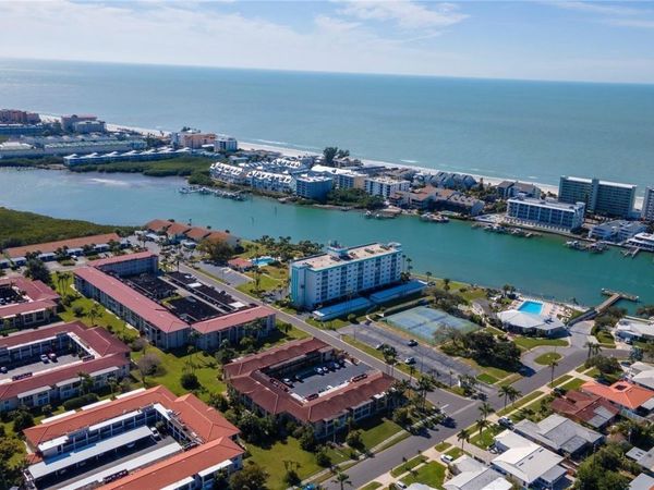 10351 REGAL DRIVE , Unit 8, LARGO, FL 33774