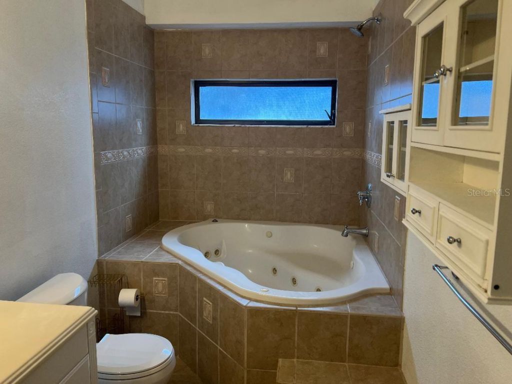 200 Arbor Drive W, Palm Harbor, FL 34683 Photo