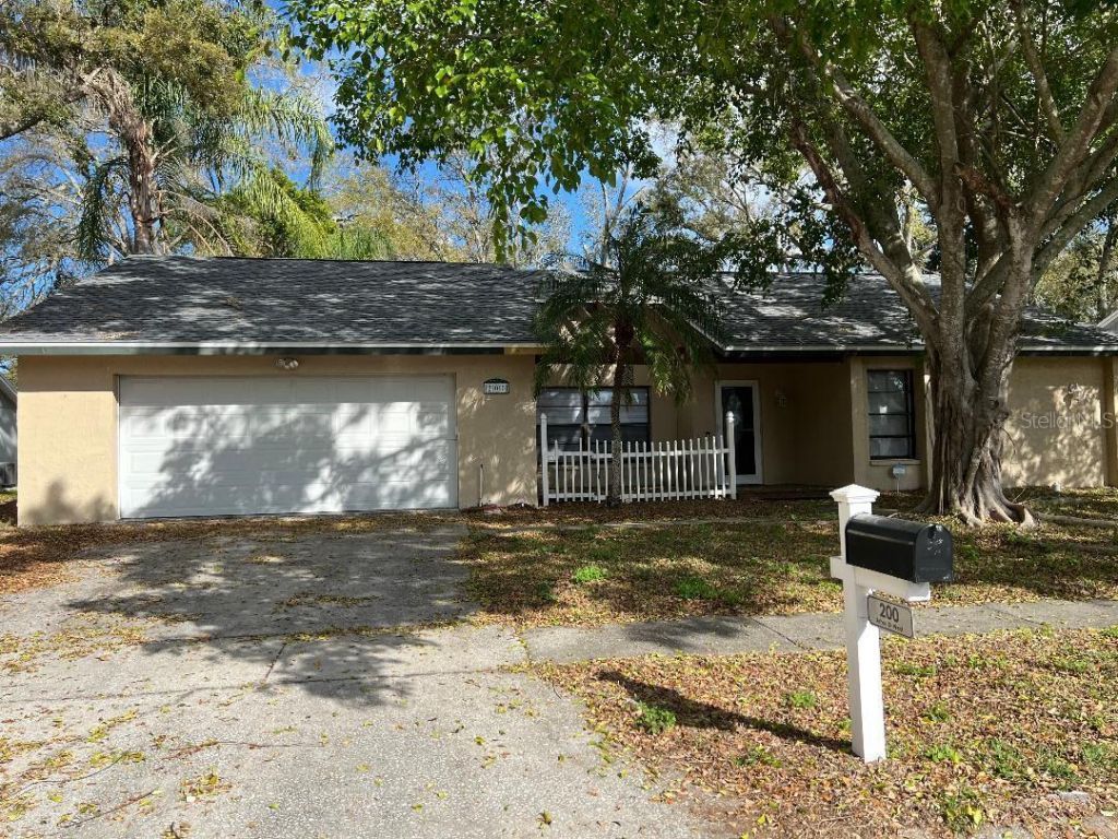 200 Arbor Drive W, Palm Harbor, FL 34683 Photo