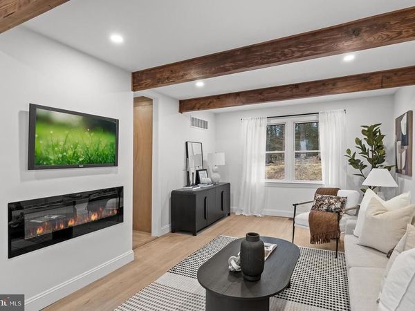 1752 LARK LANE, CHERRY HILL, NJ 08003