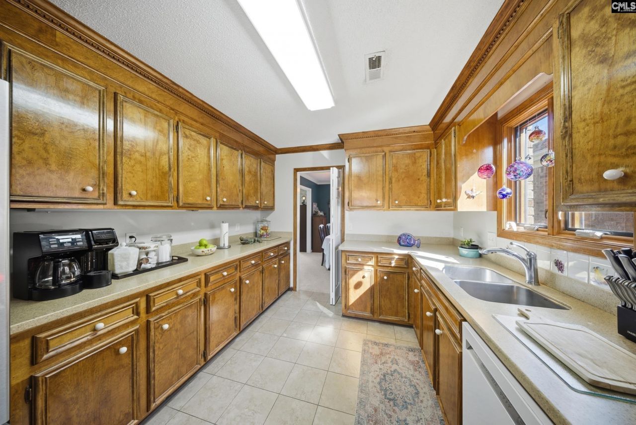 145 Patio Place  Photo 18