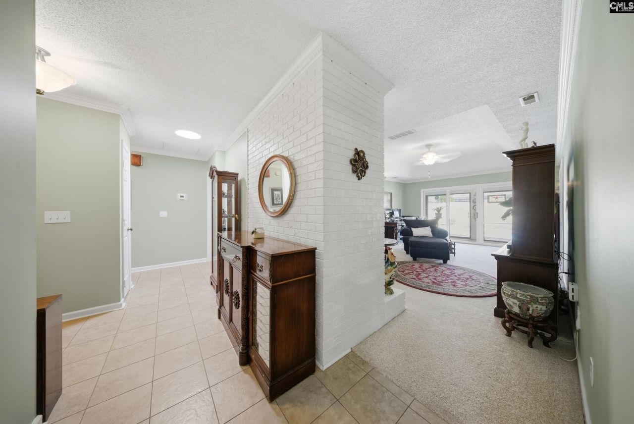 145 Patio Place  Photo 5