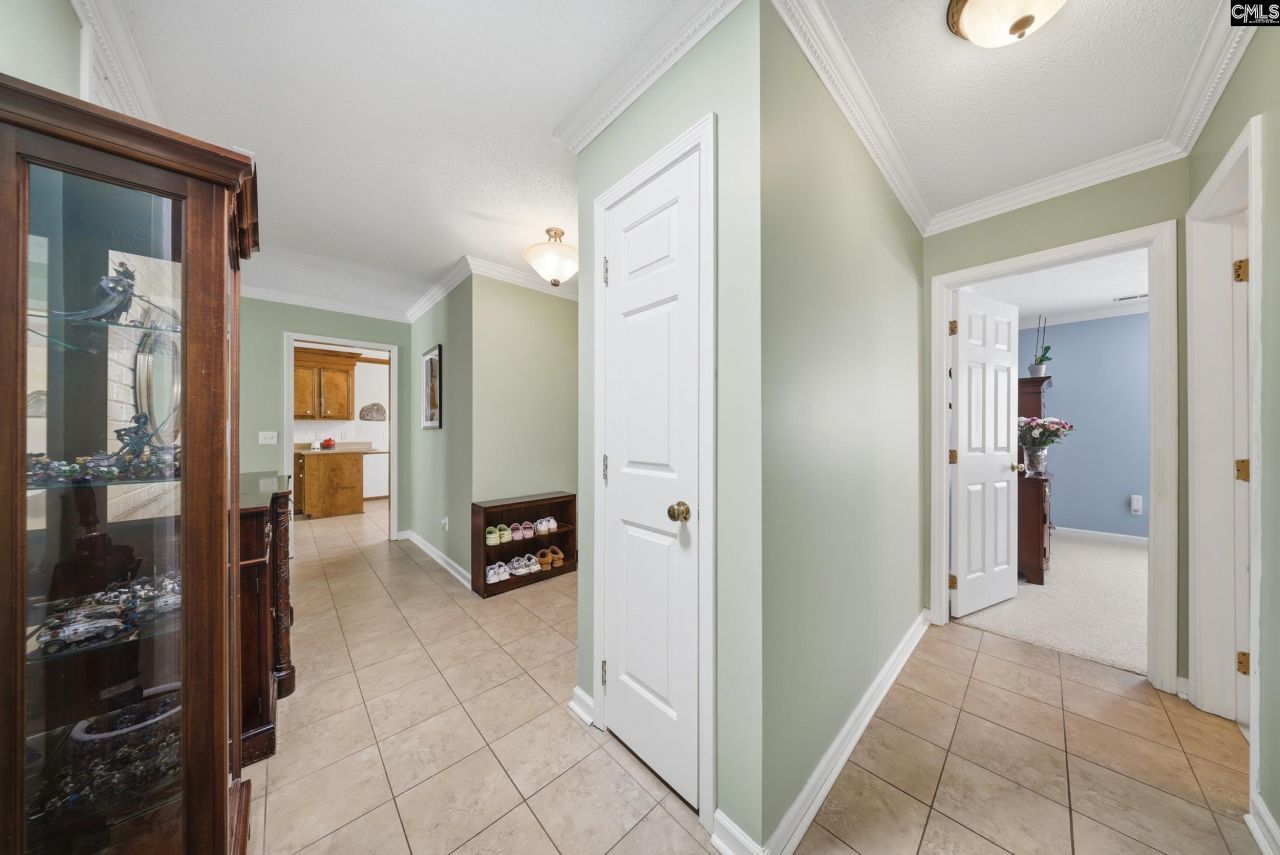 145 Patio Place  Photo 6