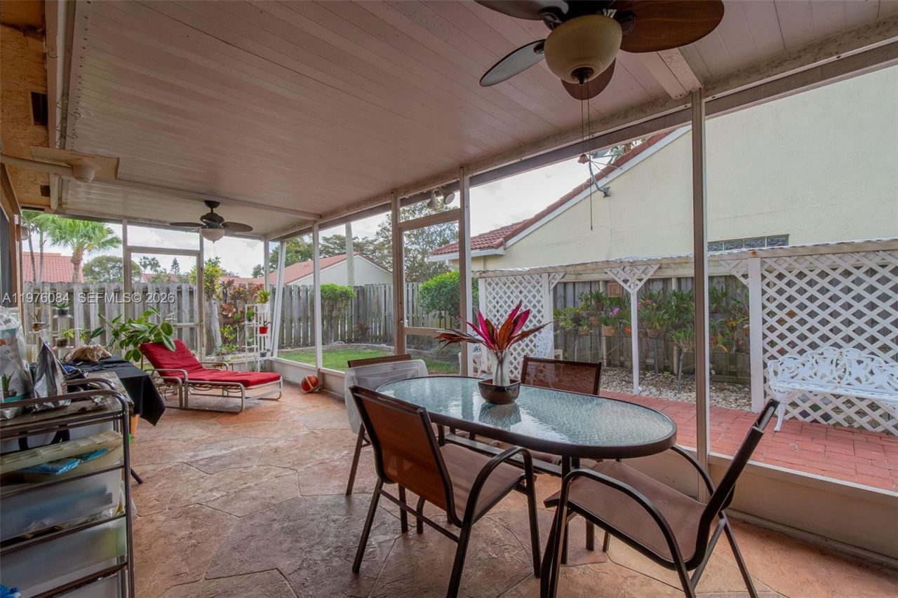 6618 Skipper Ter, Margate, FL 33063 Photo