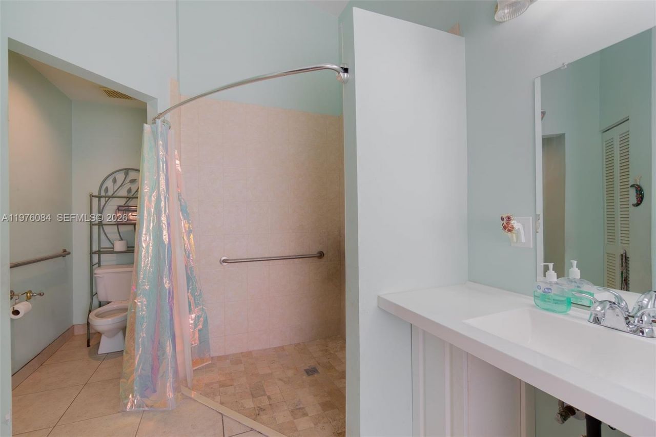 6618 Skipper Ter, Margate, FL 33063 Photo