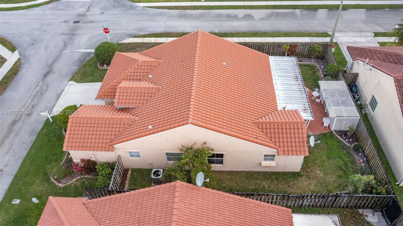 6618 Skipper Ter, Margate, FL 33063 Photo