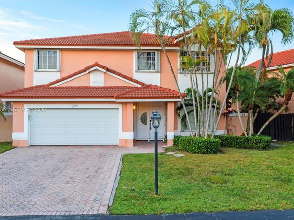 15255 SW 108th Ter, Miami, FL 33196