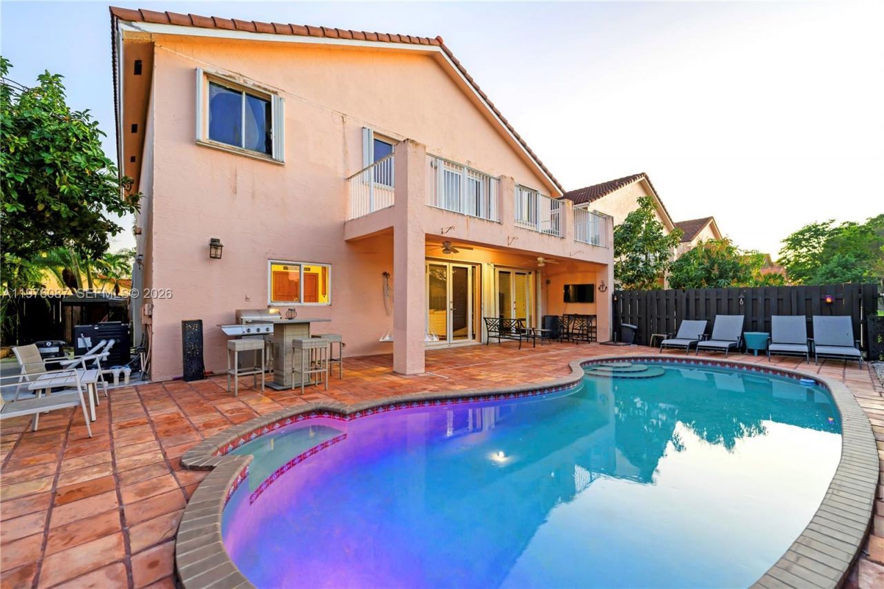 15255 SW 108th Ter, Miami, FL 33196 Photo