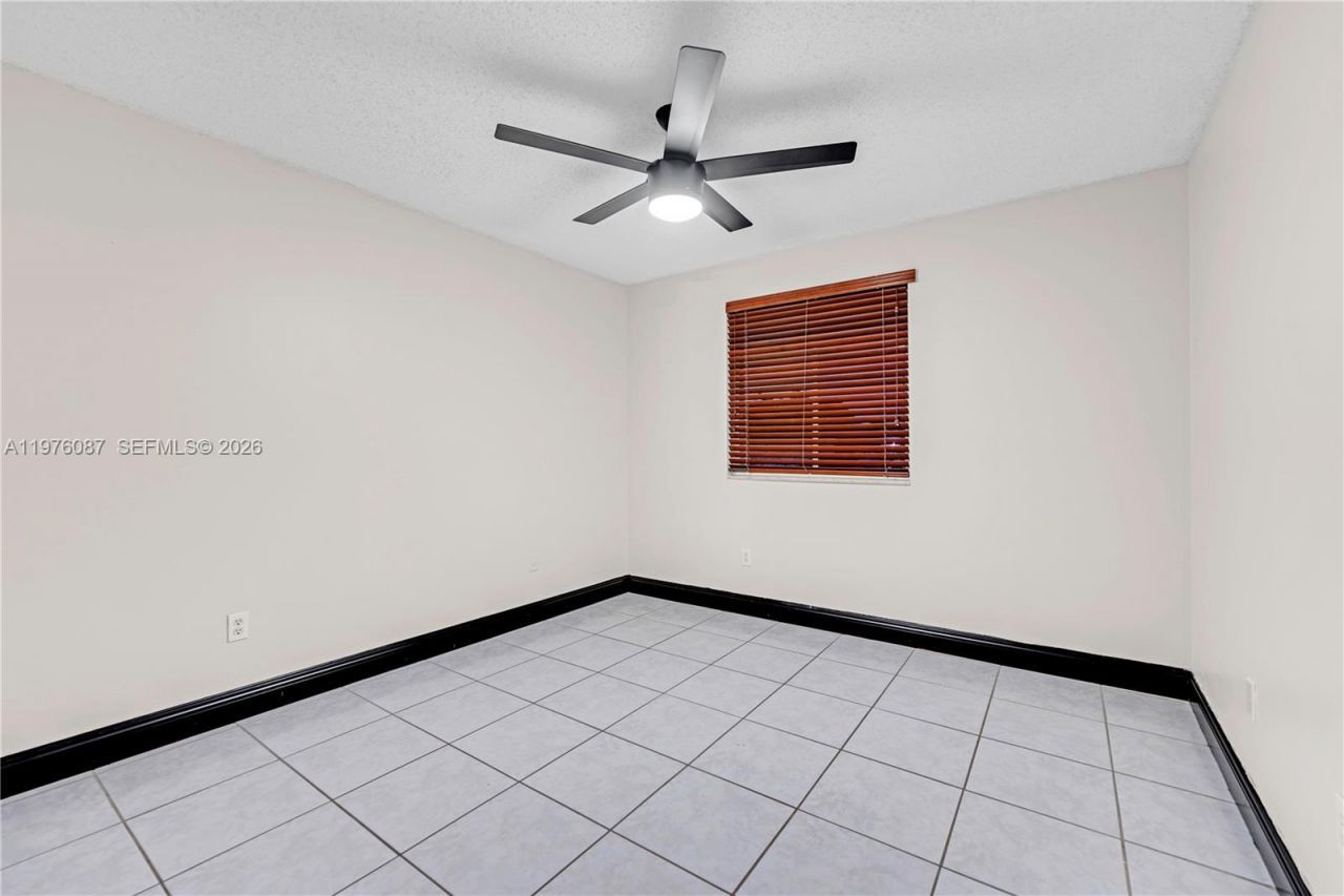 15255 SW 108th Ter, Miami, FL 33196 Photo