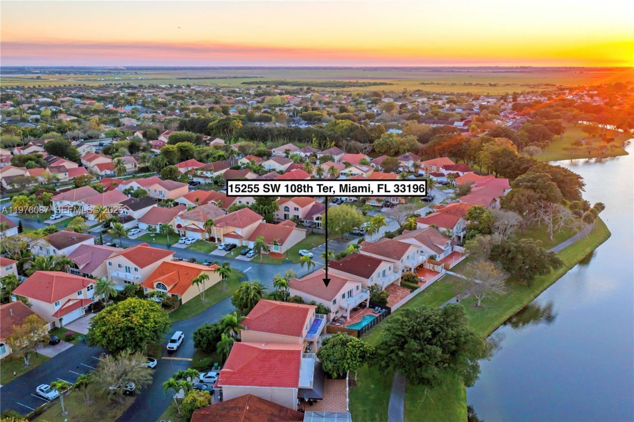 15255 SW 108th Ter, Miami, FL 33196 Photo