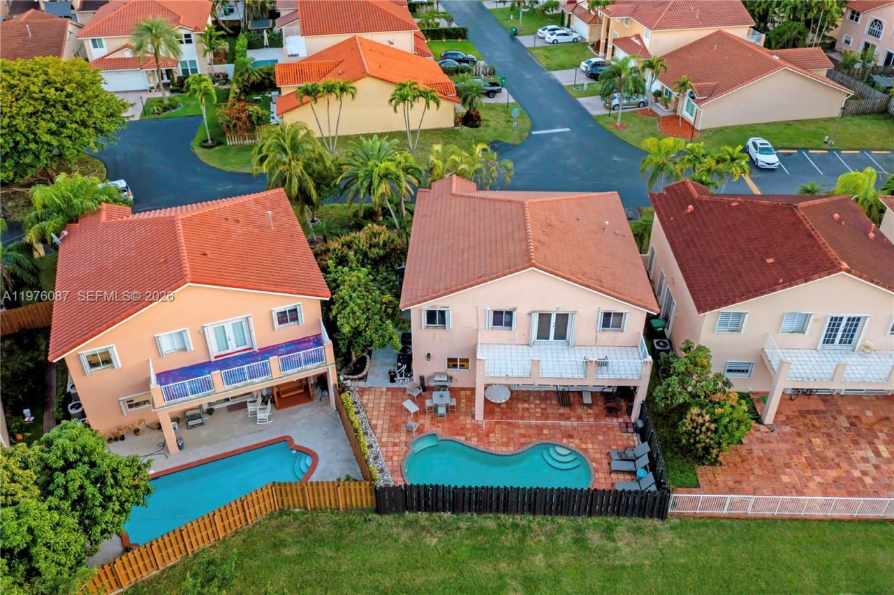 15255 SW 108th Ter, Miami, FL 33196 Photo