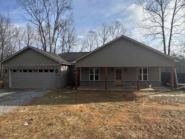 1696 Reeder Hill Road, Ecru, MS 38841